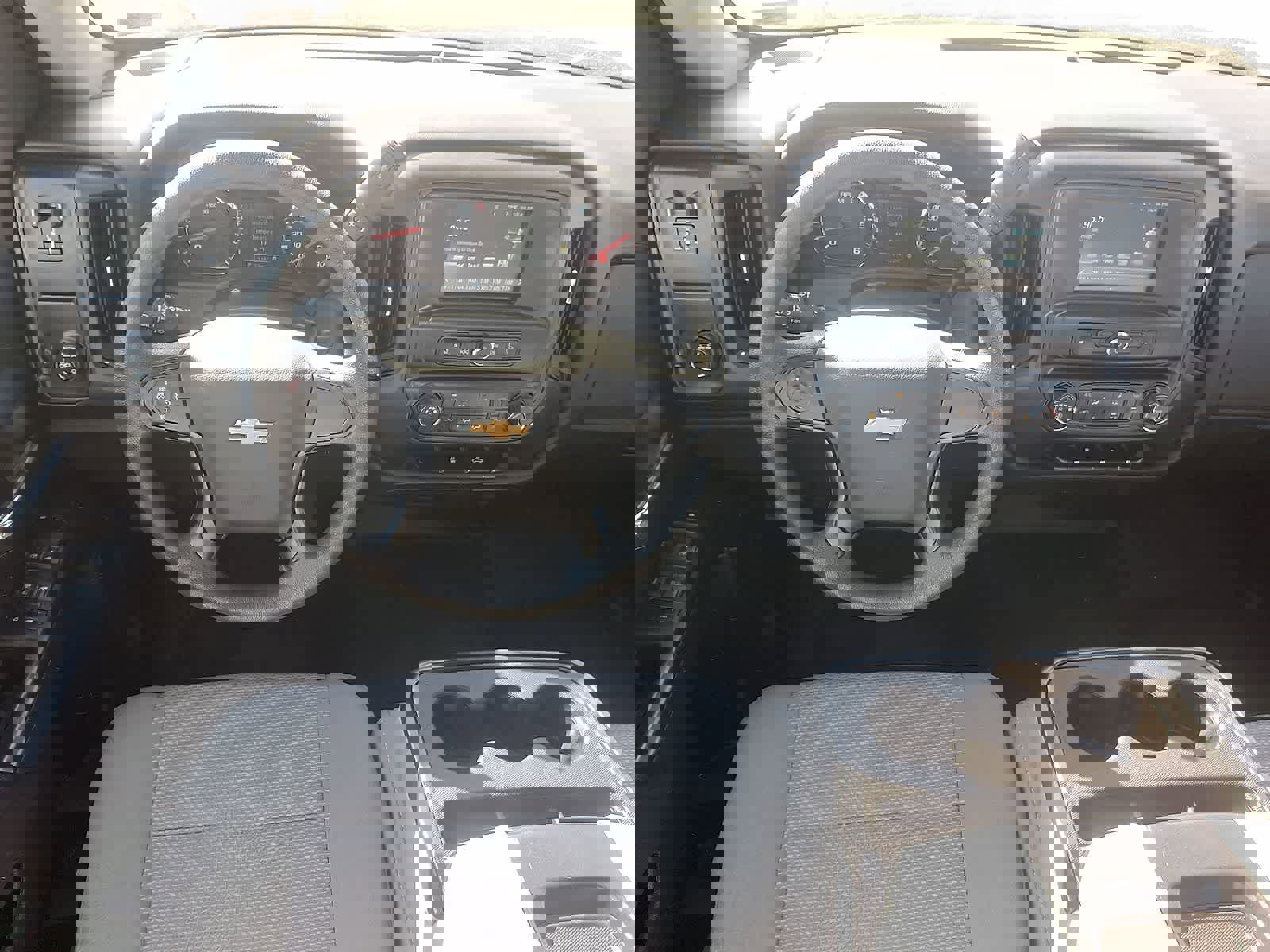 Used 2018 Chevrolet Silverado 1500 W/T w/ Trailering Package image 27