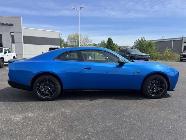 New 2026 Dodge Charger Scat Pack w/ Blacktop Package AWD/4WD image 8