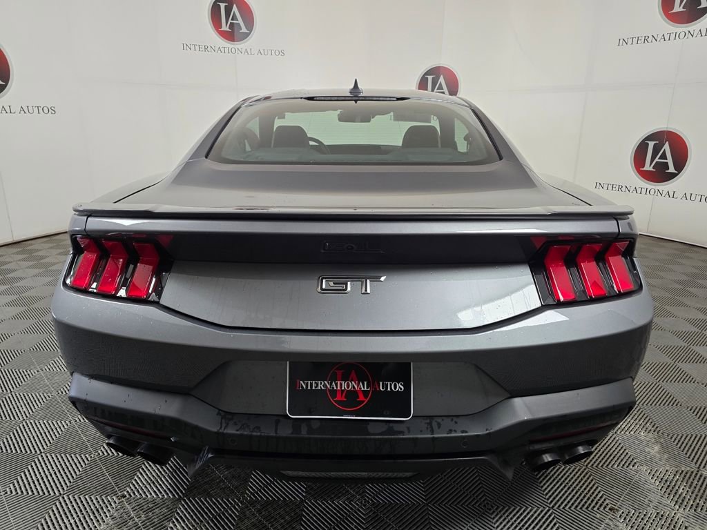 Used 2025 Ford Mustang GT Premium RWD image 7