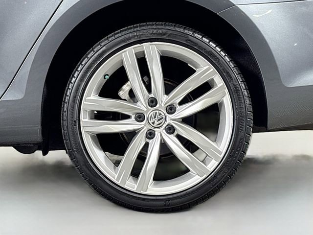 Used 2015 Volkswagen Golf TDI SEL w/ Lighting Package (SEL) image 32