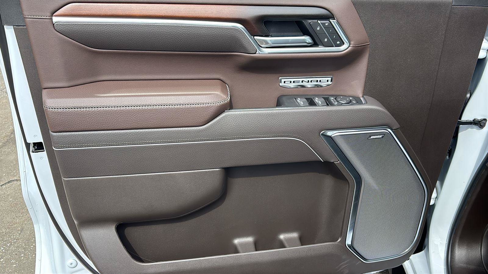 New 2026 GMC Sierra 1500 Denali AWD/4WD image 16