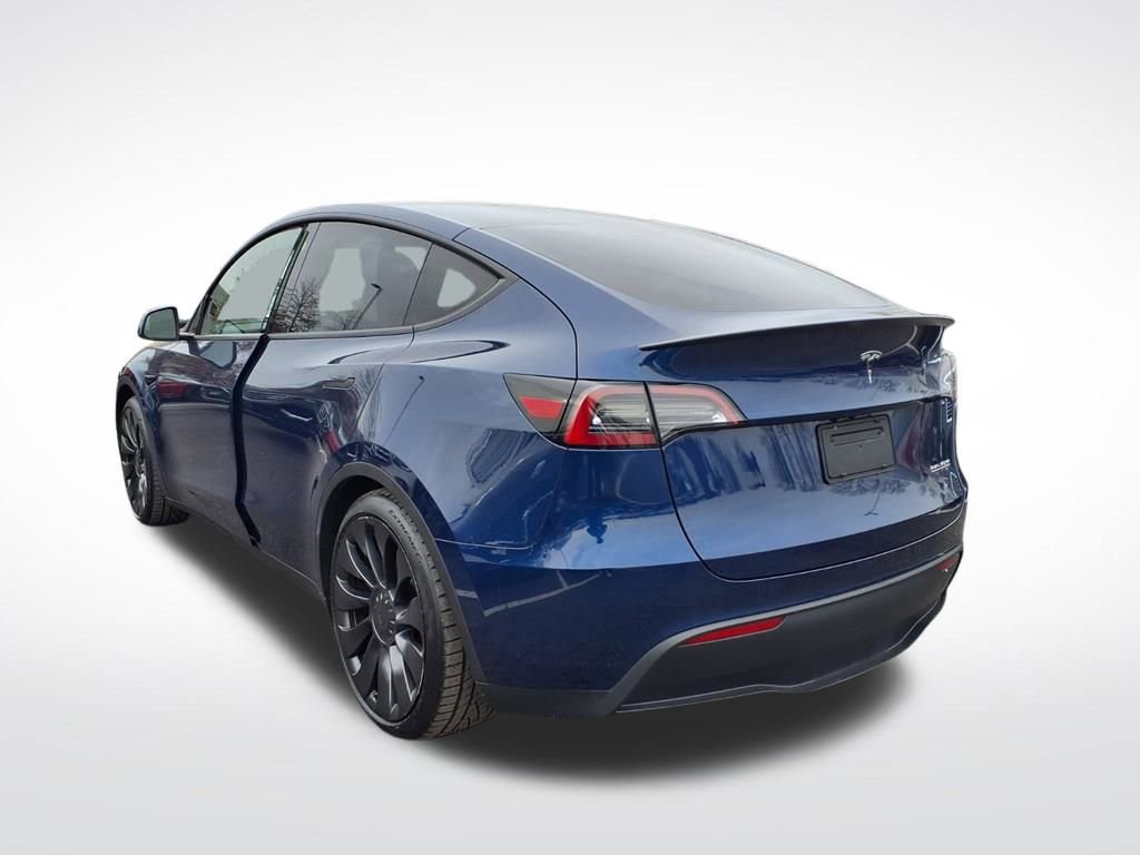 Used 2023 Tesla Model Y Performance image 7