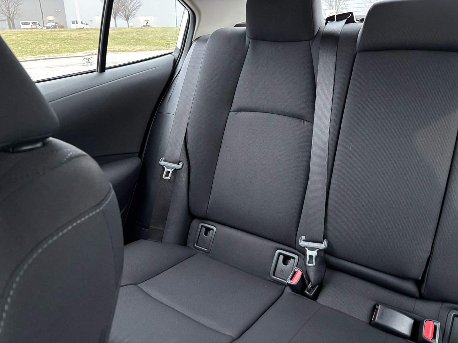 Used 2025 Toyota Corolla LE image 38