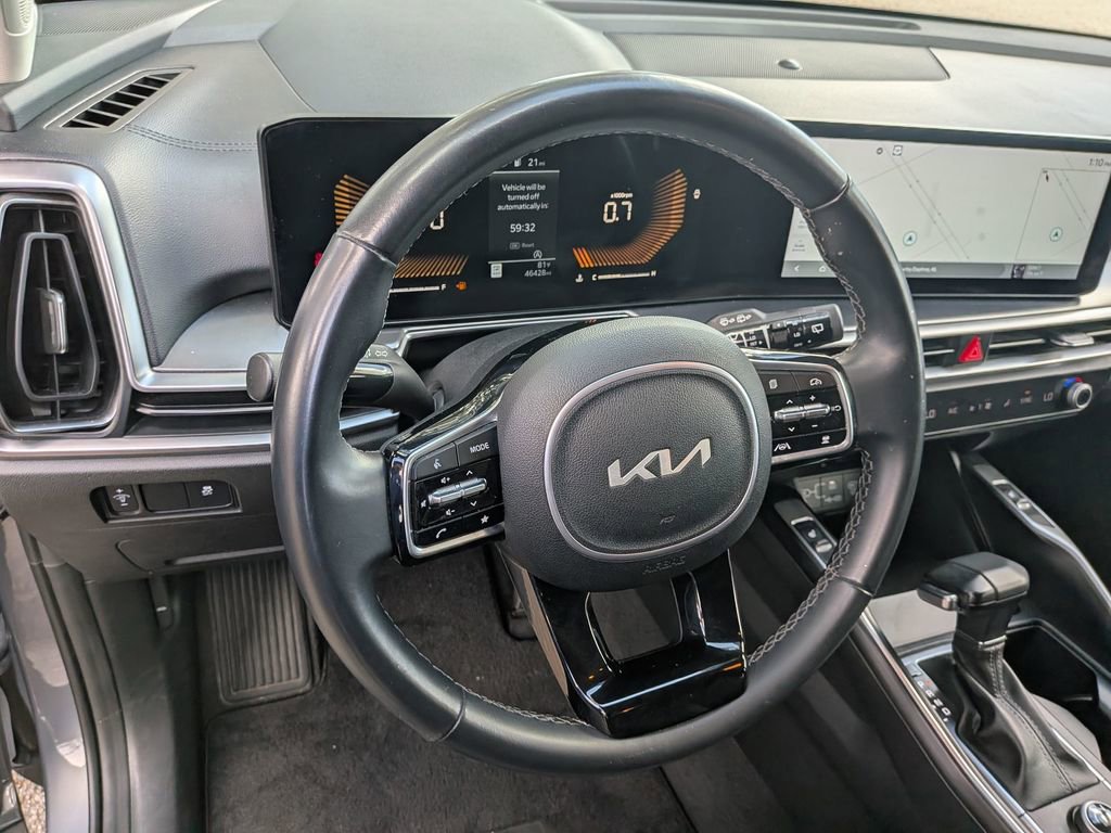 Used 2024 Kia Sorento S image 15