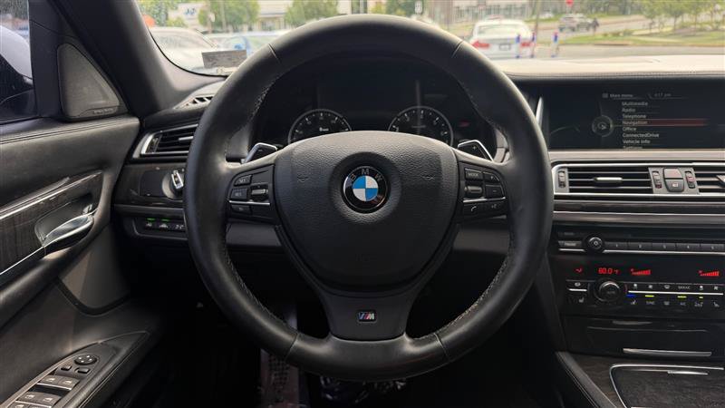 Used 2014 BMW 750Li RWD image 30