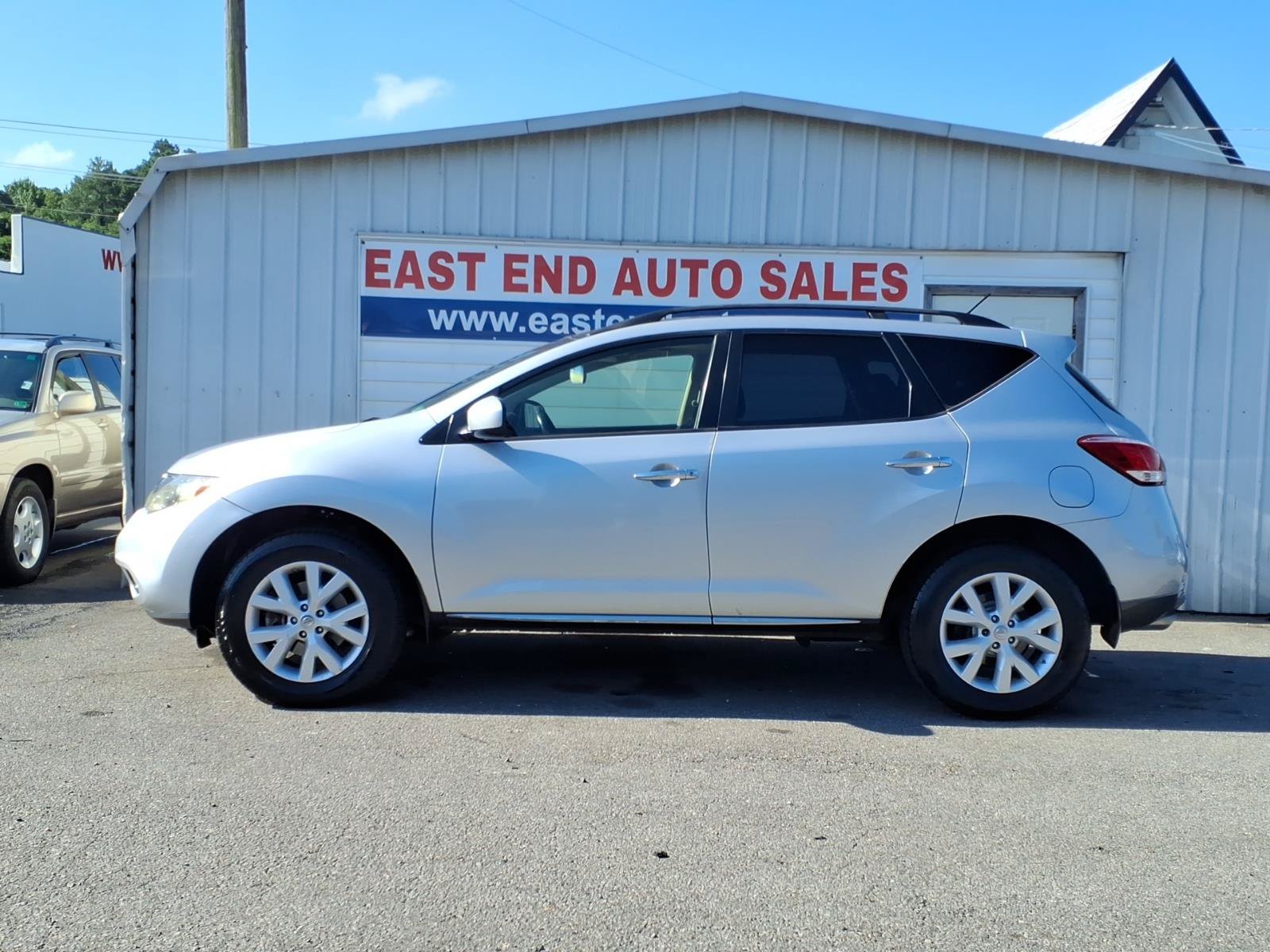 Used 2012 Nissan Murano SL w/ Navigation Pkg AWD/4WD image 2