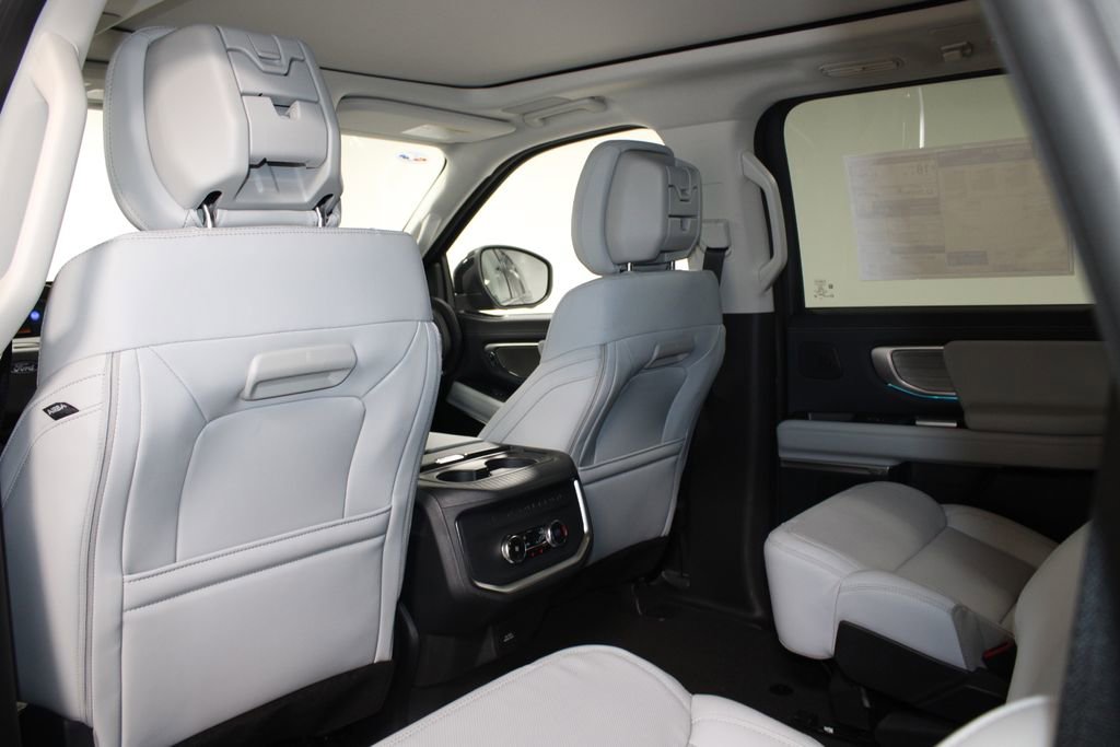 New 2026 Ford Expedition Max Platinum AWD/4WD image 27