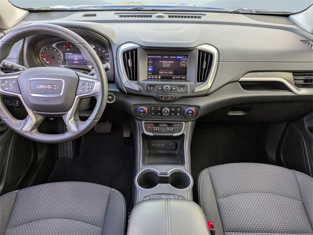 Used 2023 GMC Terrain SLE w/ Driver Convenience Package image 16