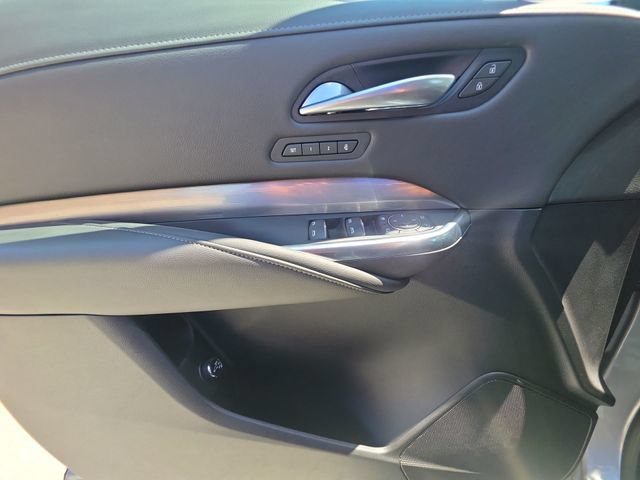 Certified 2025 Cadillac XT4 Premium Luxury FWD image 22