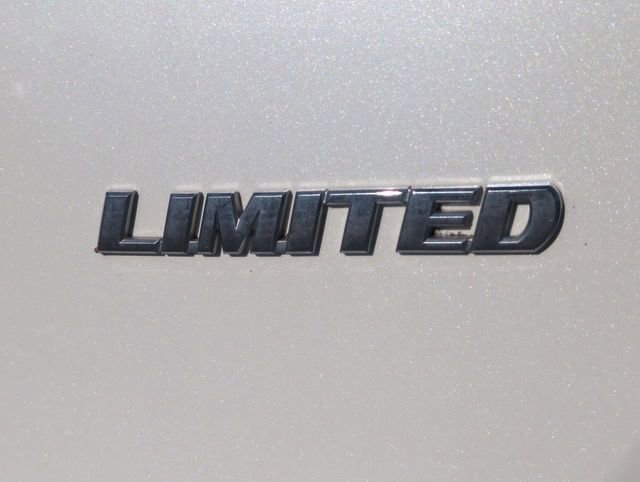 Used 2017 Toyota RAV4 Limited FWD image 32
