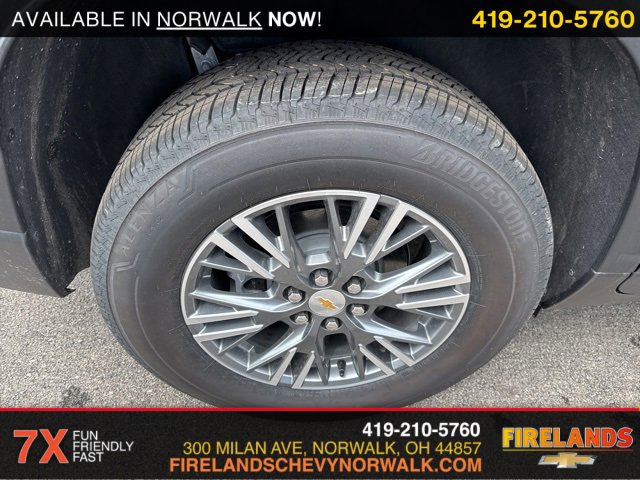 New 2025 Chevrolet Traverse LT w/ Driver Confidence Package image 12