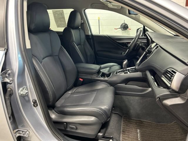 Used 2023 Subaru Outback Limited AWD/4WD image 12