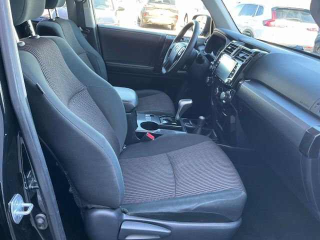 Used 2022 Toyota 4Runner TRD Off-Road image 18