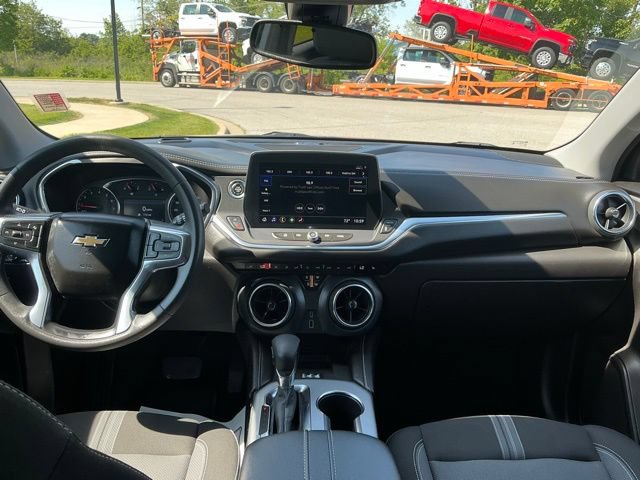 Used 2024 Chevrolet Blazer LT w/ Convenience Package AWD/4WD image 21