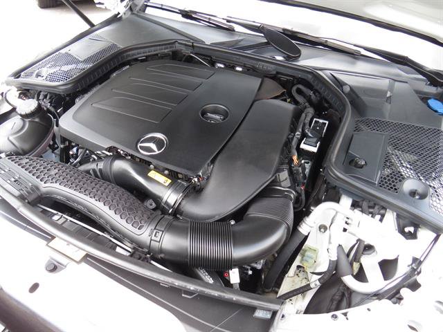 Certified 2022 Mercedes-Benz C 300 4MATIC Coupe image 8