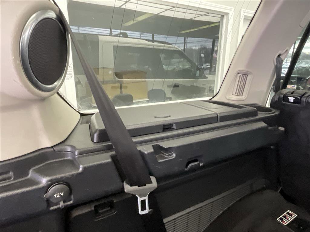 Used 2016 Land Rover LR4 HSE image 27