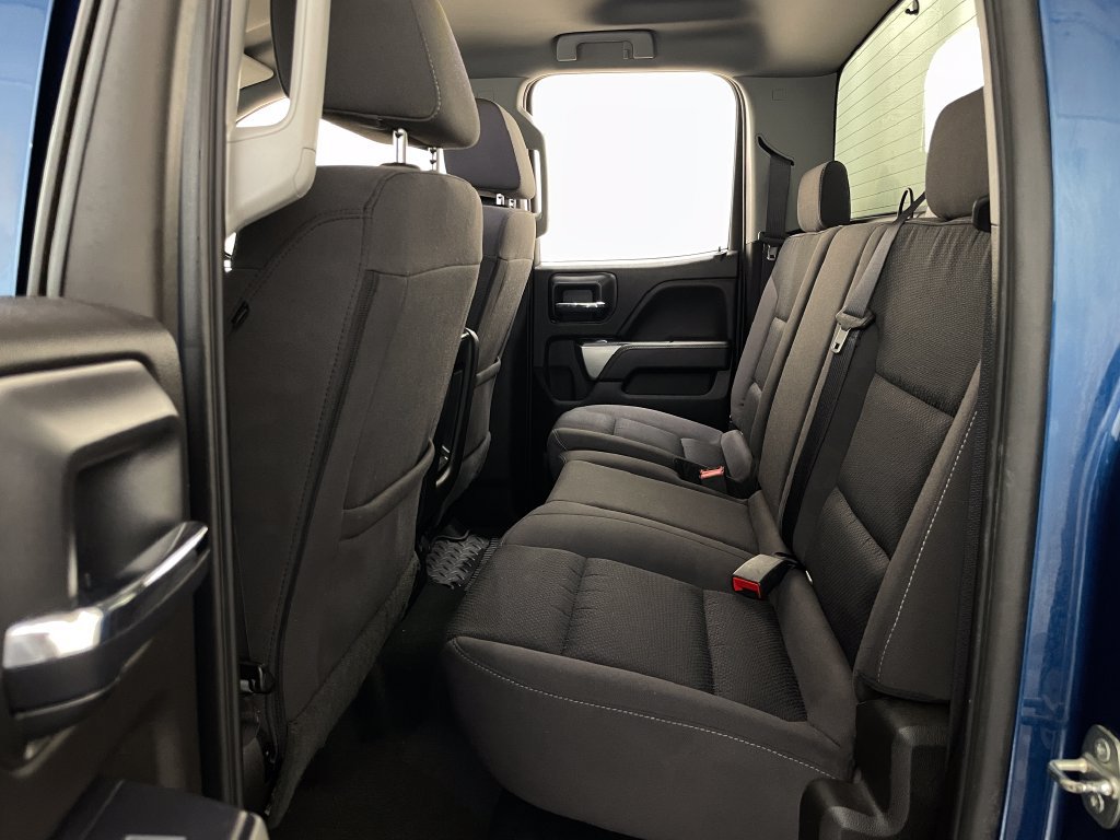 Used 2019 Chevrolet Silverado 1500 LT w/ All Star Edition AWD/4WD image 9
