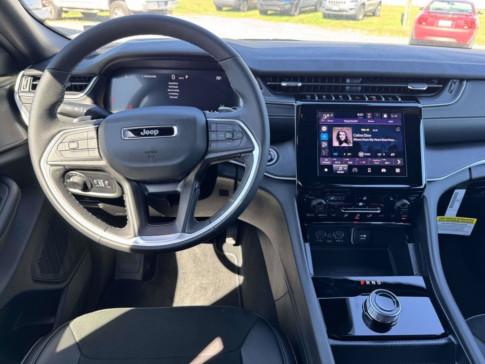 New 2025 Jeep Grand Cherokee Altitude AWD/4WD image 2
