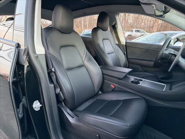 Used 2021 Tesla Model Y Long Range AWD/4WD image 9