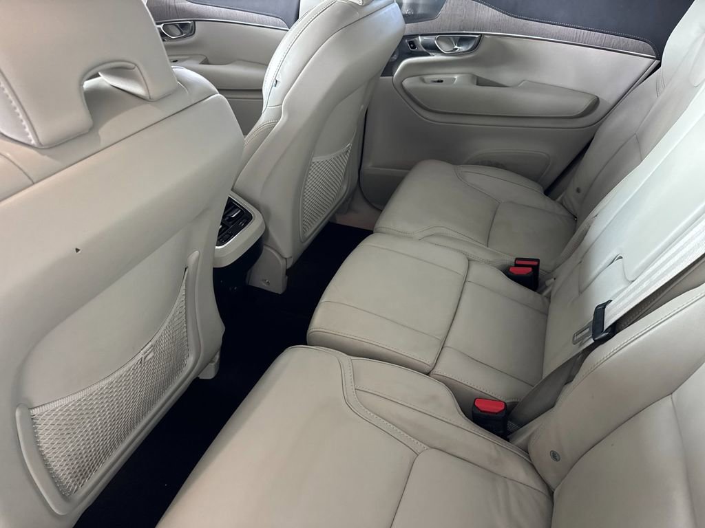 Certified 2023 Volvo XC90 B6 Ultimate AWD/4WD image 11