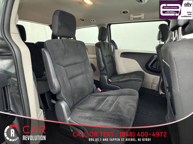 Used 2019 Dodge Grand Caravan SE w/ UConnect Hands-Free Group FWD image 37