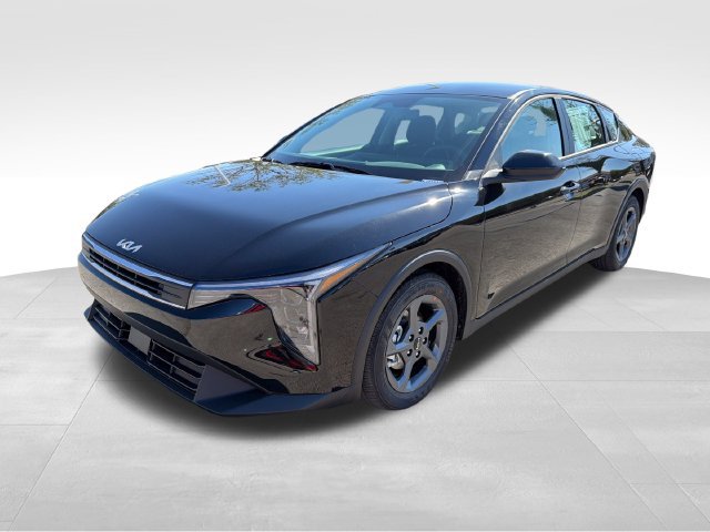 New 2027 Kia K4 FWD image 3