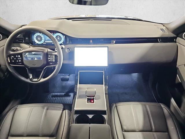 Used 2026 Land Rover Range Rover Evoque S AWD/4WD image 9