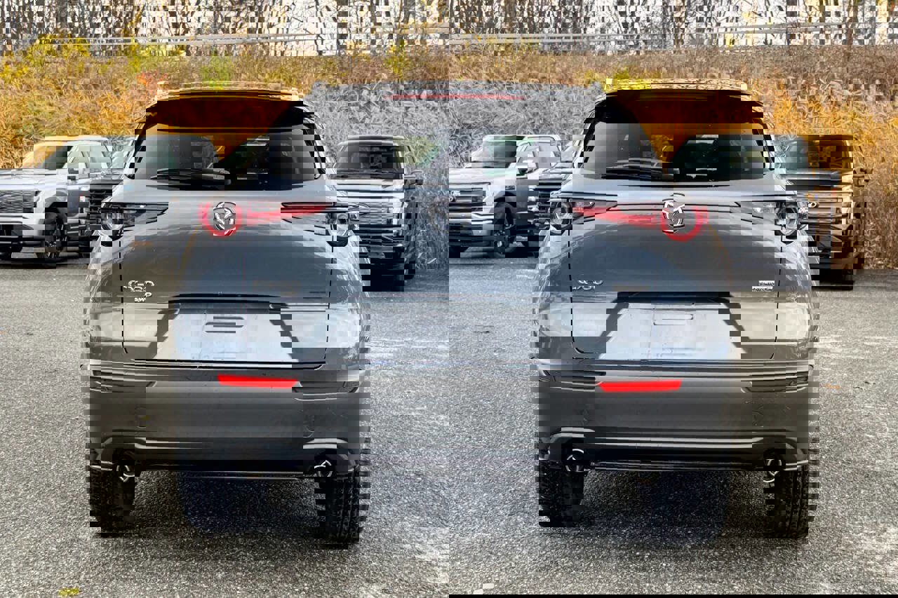 Used 2023 MAZDA CX-30 AWD 2.5 S w/ Preferred Package image 4