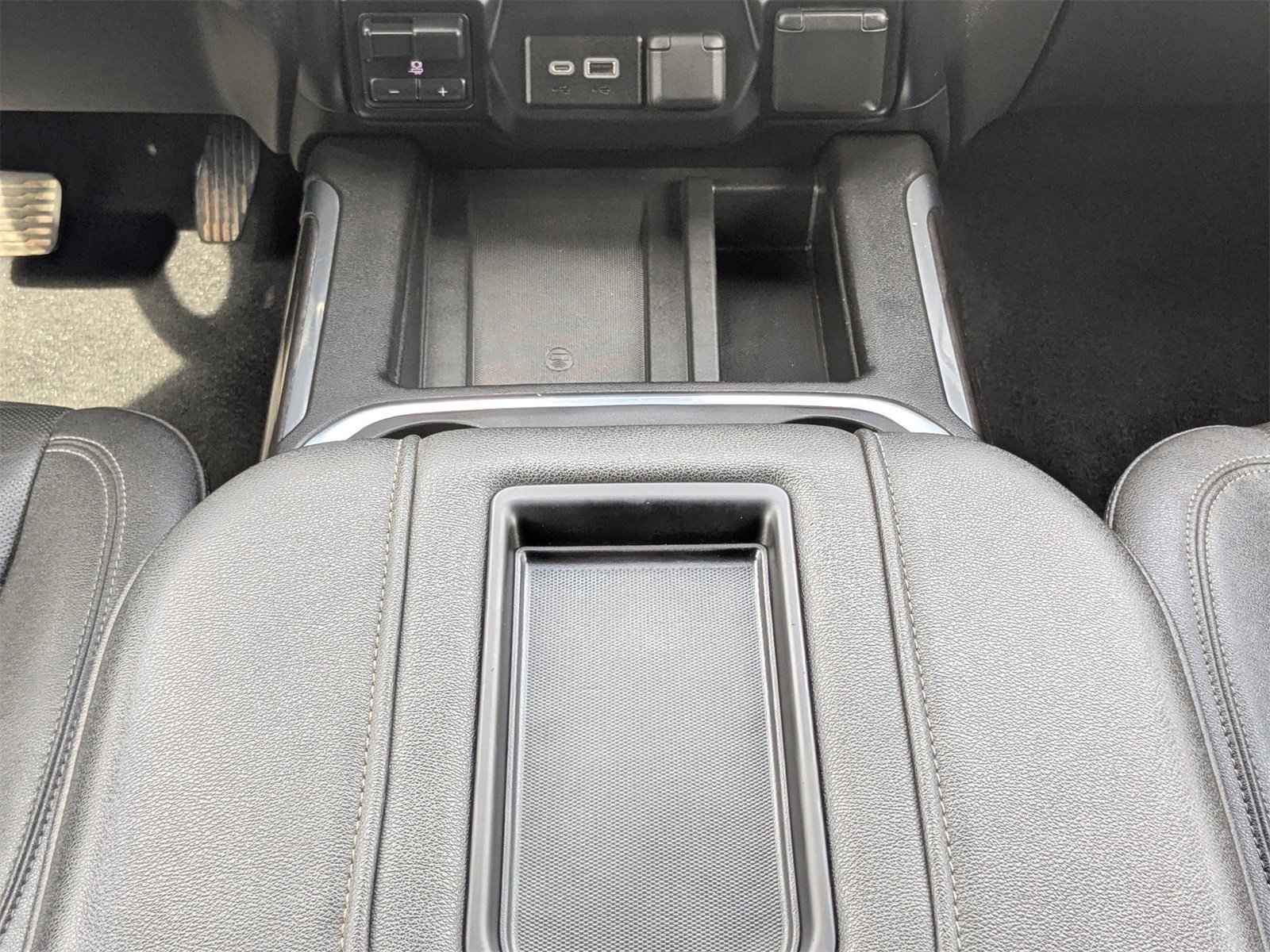 Used 2022 Chevrolet Silverado 2500 LTZ w/ LTZ Convenience Package image 20