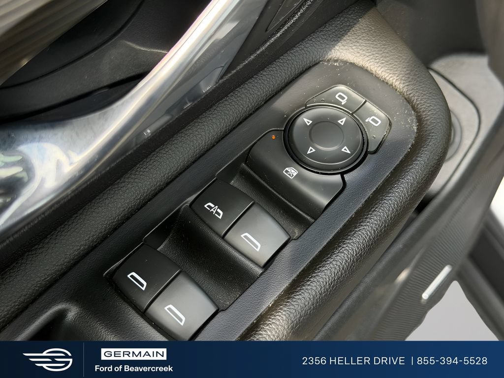 Used 2020 GMC Terrain SLT w/ Preferred Package FWD image 17