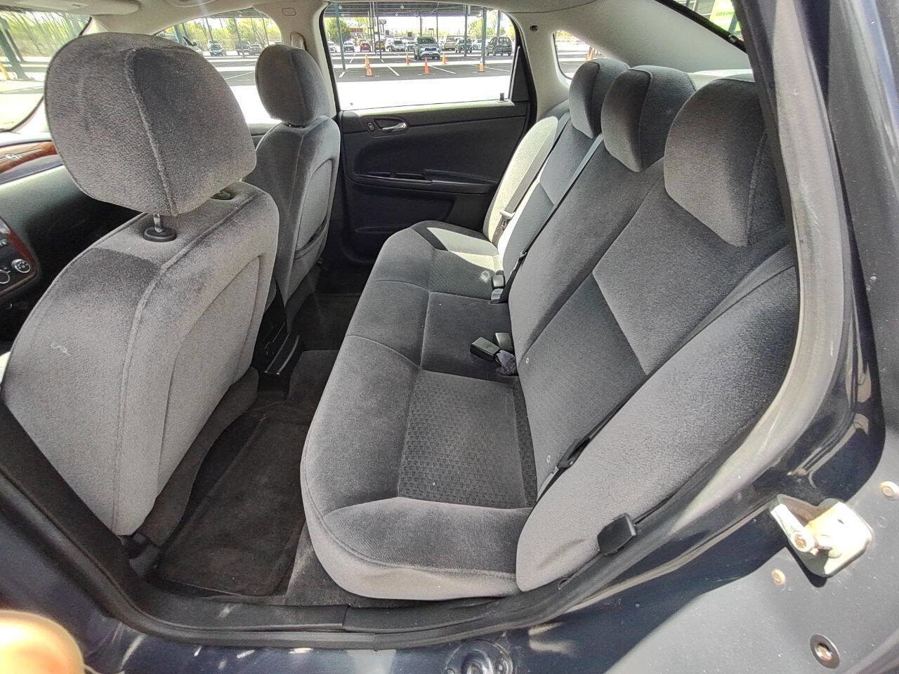 Used 2008 Chevrolet Impala LS FWD image 17