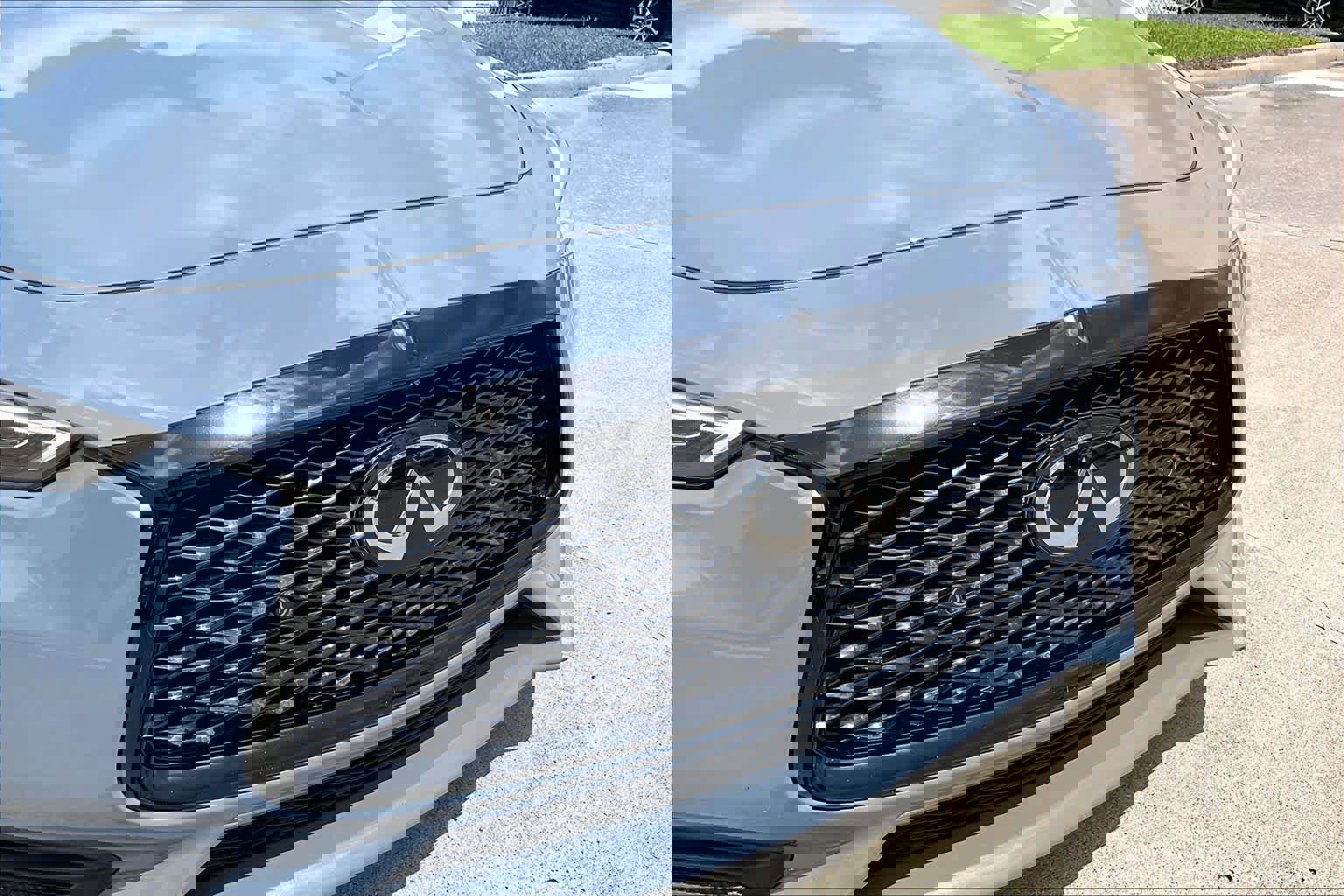 Used 2022 INFINITI Q60 Red Sport 400 w/ Carbon Fiber Package image 27