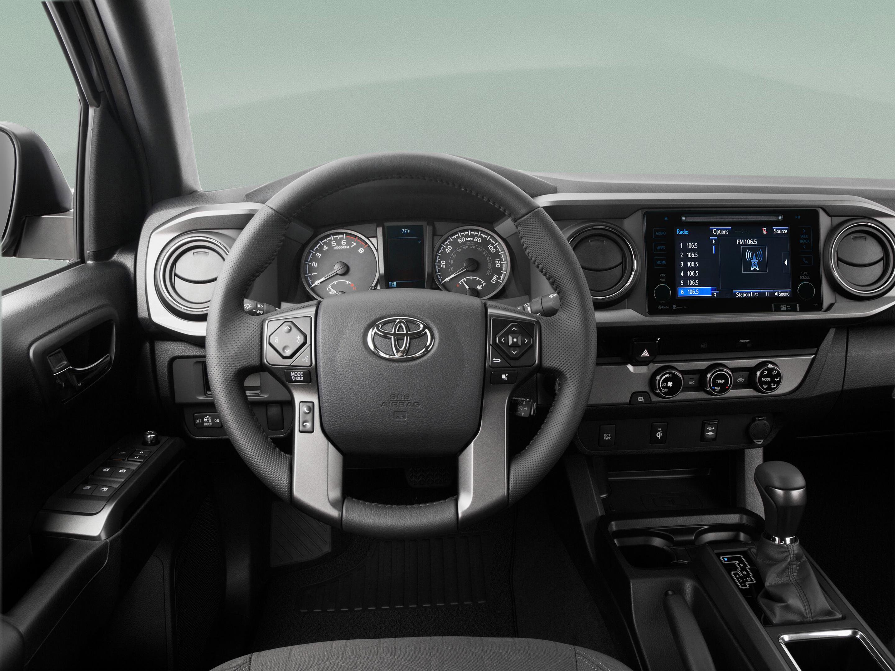 Used 2017 Toyota Tacoma TRD Sport w/ Premium & Technology Package image 41