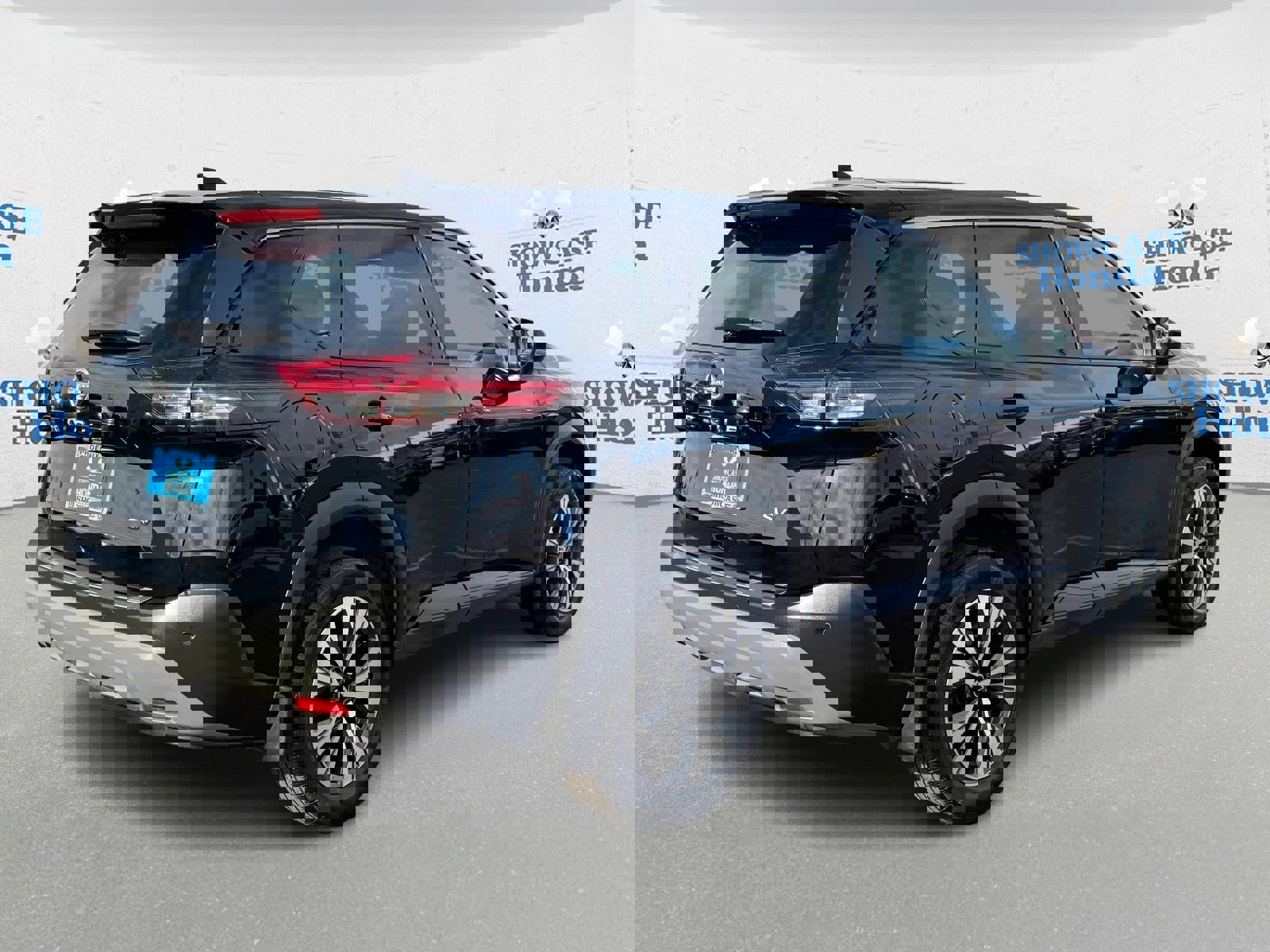 Used 2023 Nissan Rogue SV image 7