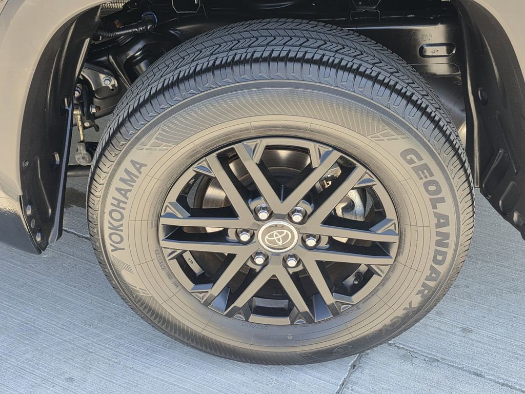 Used 2023 Toyota Tundra SR5 w/ SR5 Premium Package image 27