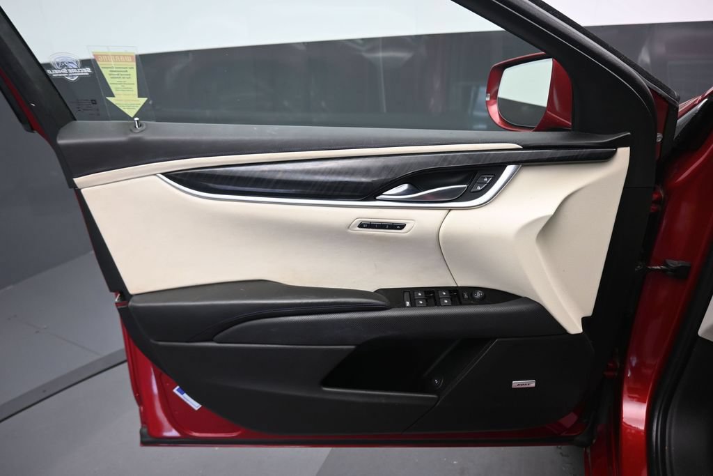 Used 2013 Cadillac XTS Platinum FWD image 9