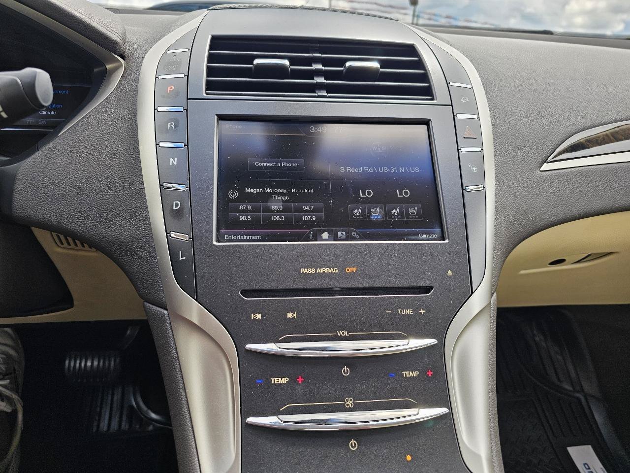 Used 2014 Lincoln MKZ Hybrid w/ Equipment Group 202A Reserve FWD image 21