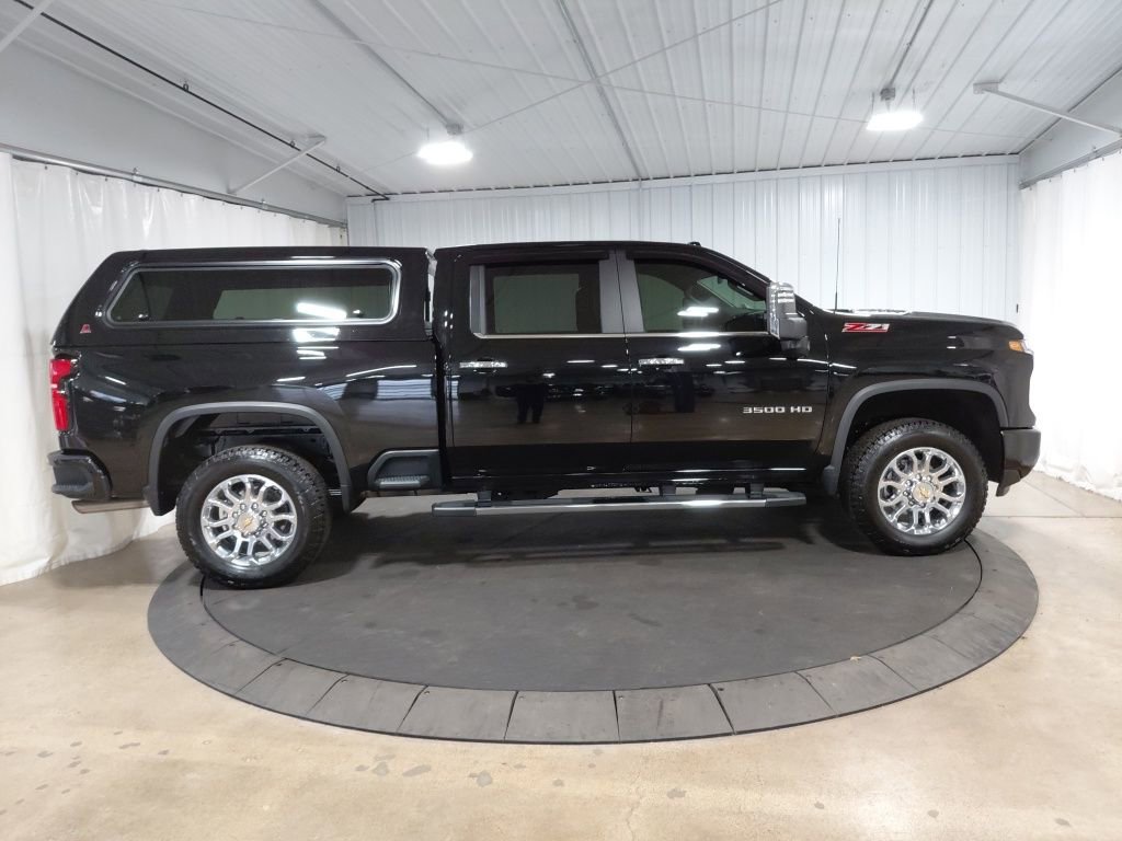 Certified 2025 Chevrolet Silverado 3500 LT w/ Z71 Chrome Sport Edition image 10