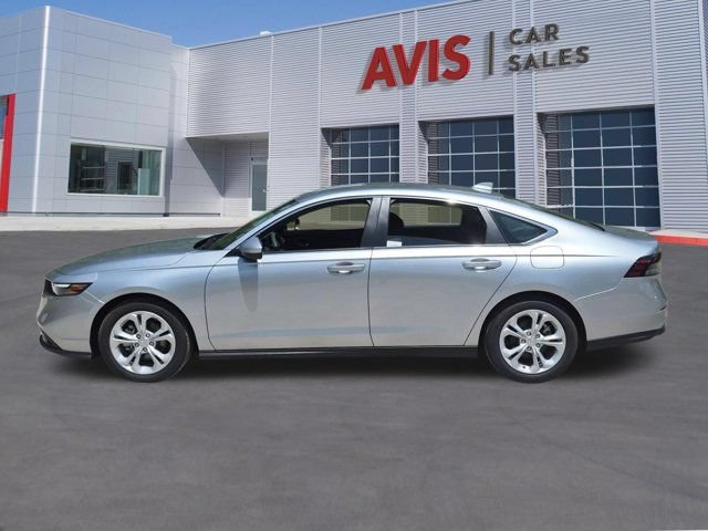 Used 2025 Honda Accord LX image 10