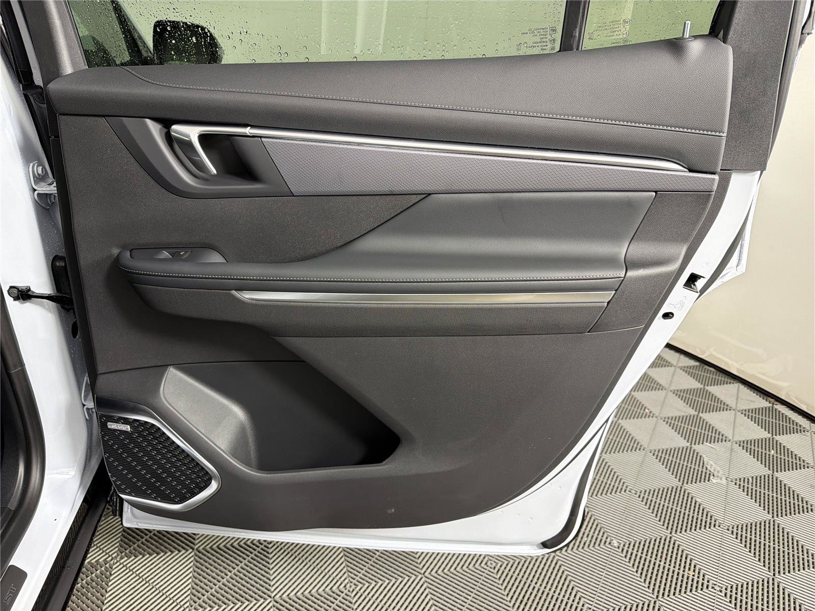 New 2026 Buick Enclave Sport Touring w/ Power Package FWD image 15