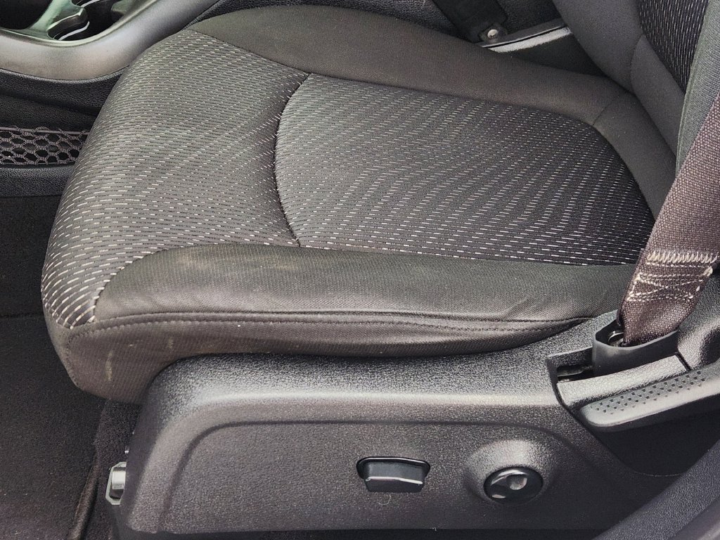 Used 2020 Dodge Journey SE w/ SE Popular Equipment Group FWD image 25