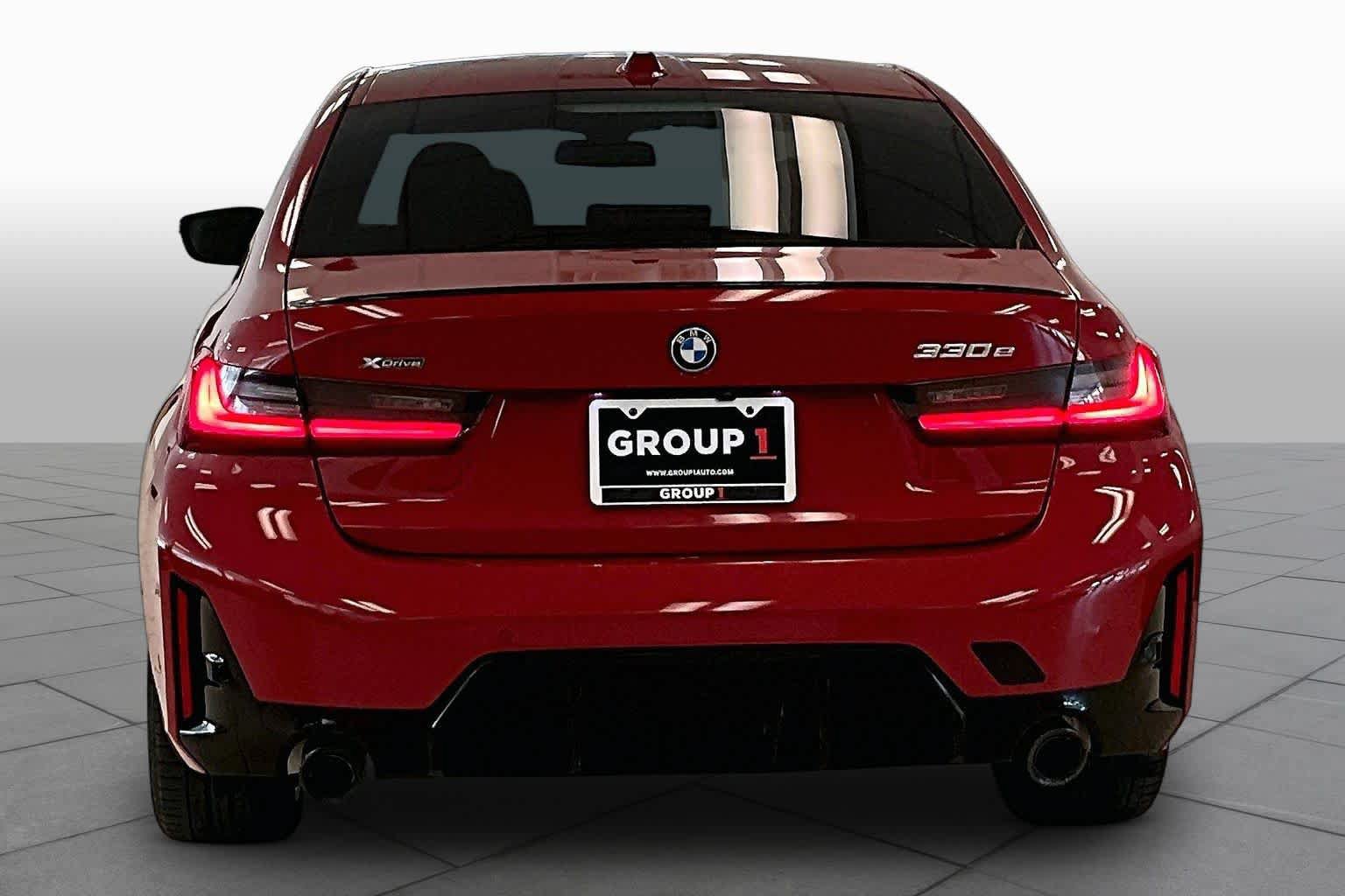 Used 2023 BMW 330e xDrive w/ M Sport Package AWD/4WD image 4
