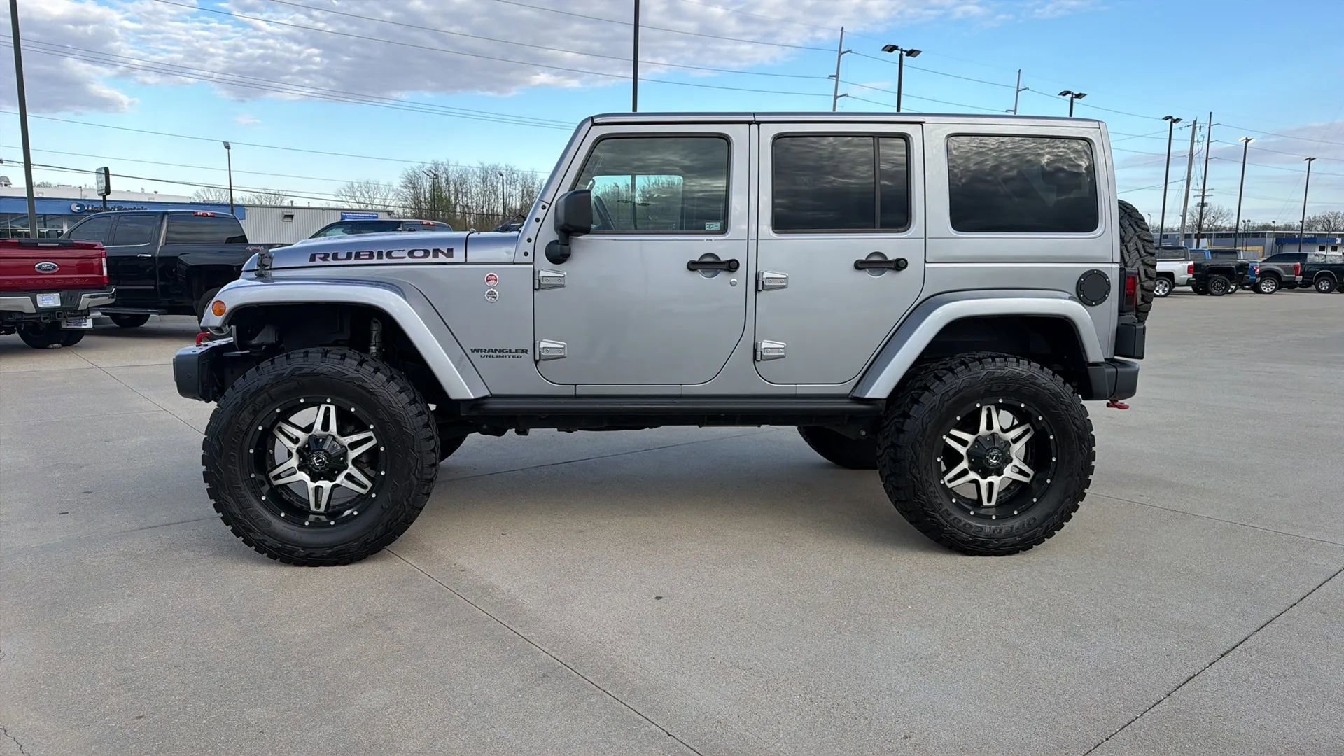 Used 2016 Jeep Wrangler Unlimited Rubicon image 8