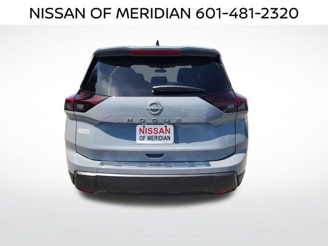 New 2026 Nissan Rogue SV FWD image 4