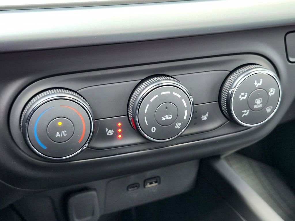 New 2026 Chevrolet Trax LS w/ LS Convenience Package image 20