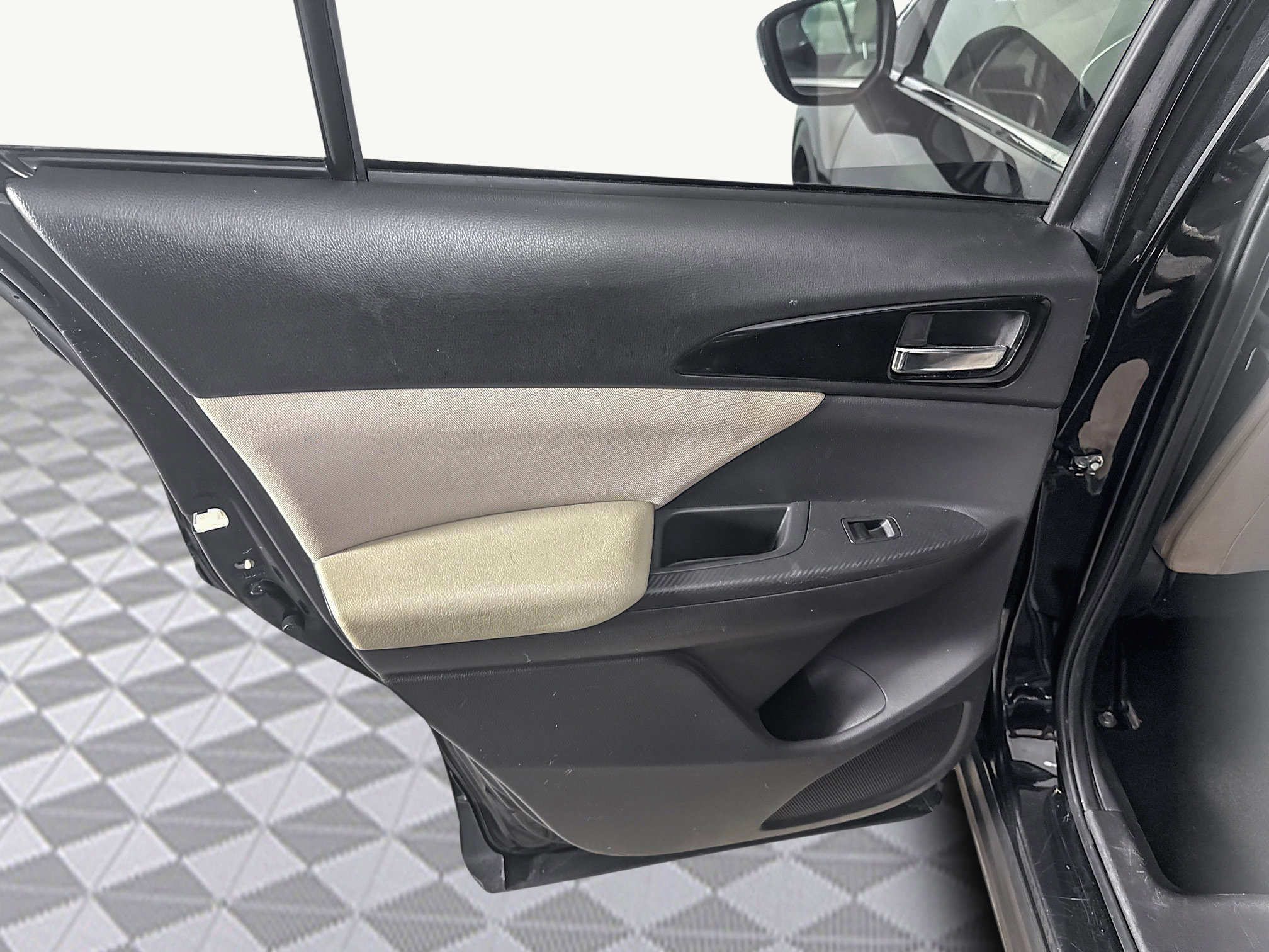 Used 2020 Mitsubishi Eclipse Cross SE image 26