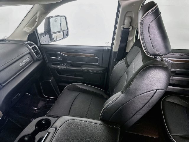 Used 2024 RAM 2500 Laramie AWD/4WD image 23