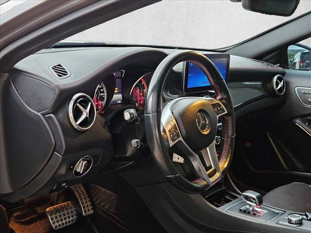 Used 2015 Mercedes-Benz GLA 45 AMG 4MATIC image 9