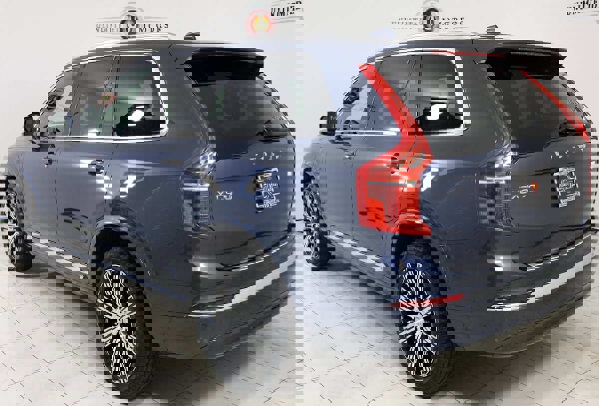 Used 2023 Volvo XC90 T8 Ultimate image 4