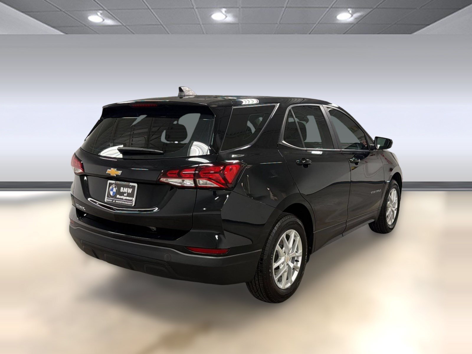 Used 2023 Chevrolet Equinox LS FWD image 8